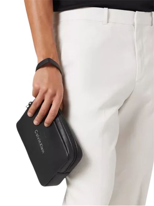 Pochette da viaggio in ecopelle Calvin Klein | LV04D1257GUB1